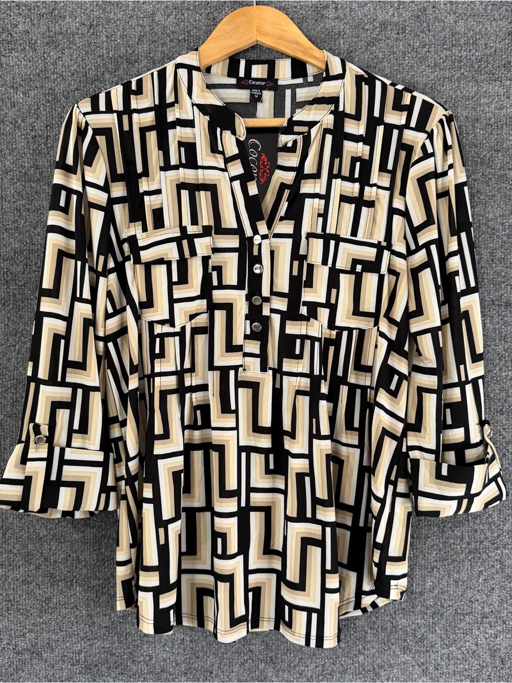 Cocomo Womens Geometric Print Top Size Medium Black Tan 3/4 Sleeve Office